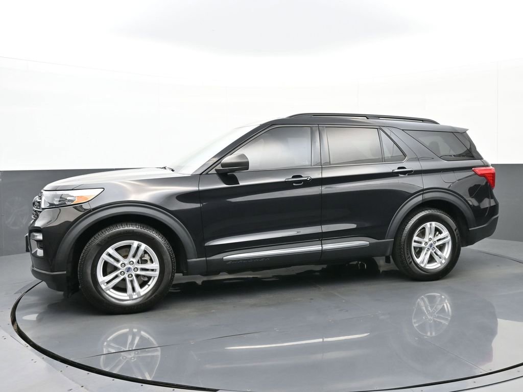 Used 2022 Ford Explorer XLT w/ Equipment Group 202A RWD image 6