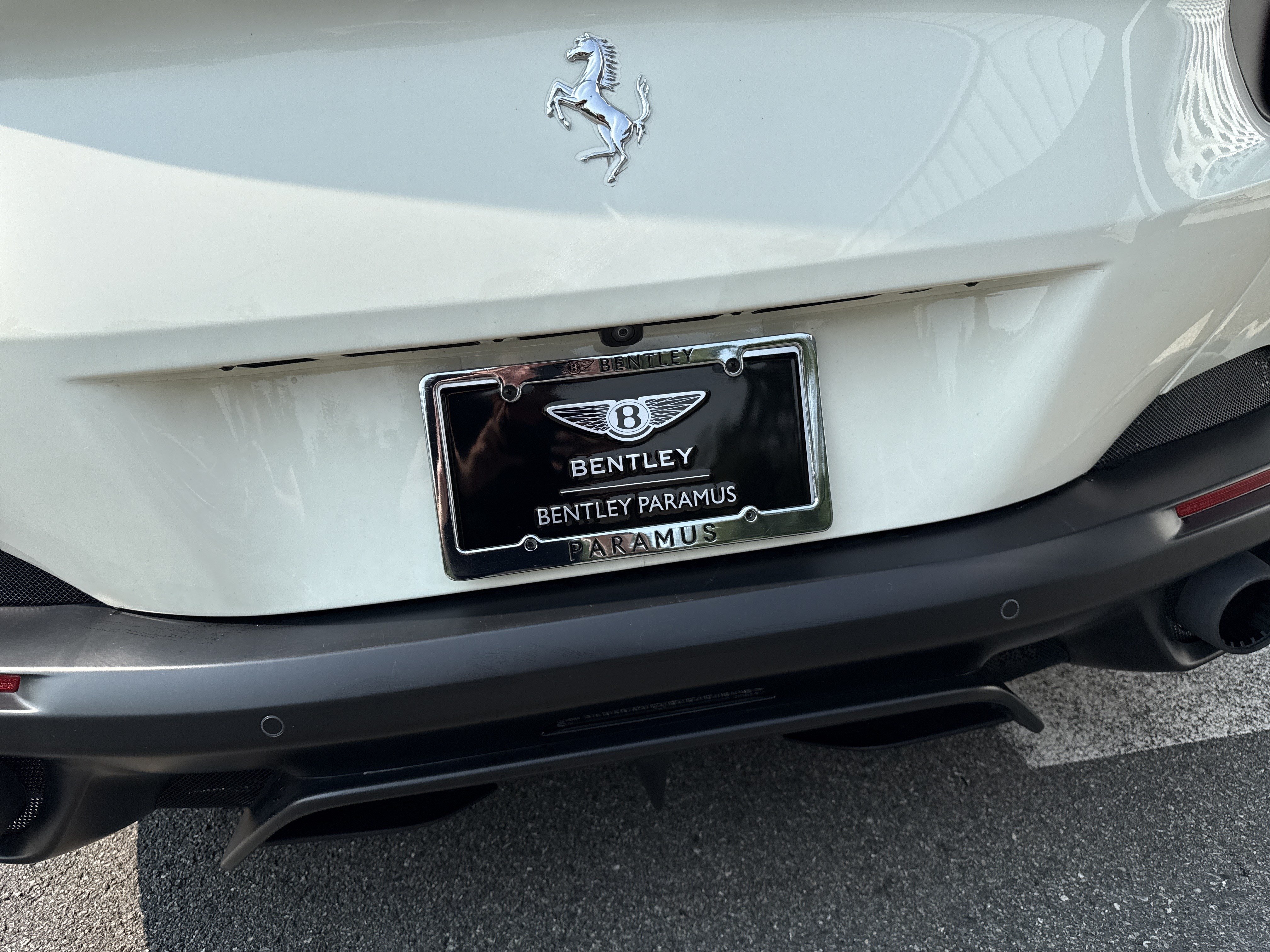 Used 2019 Ferrari Portofino RWD image 20