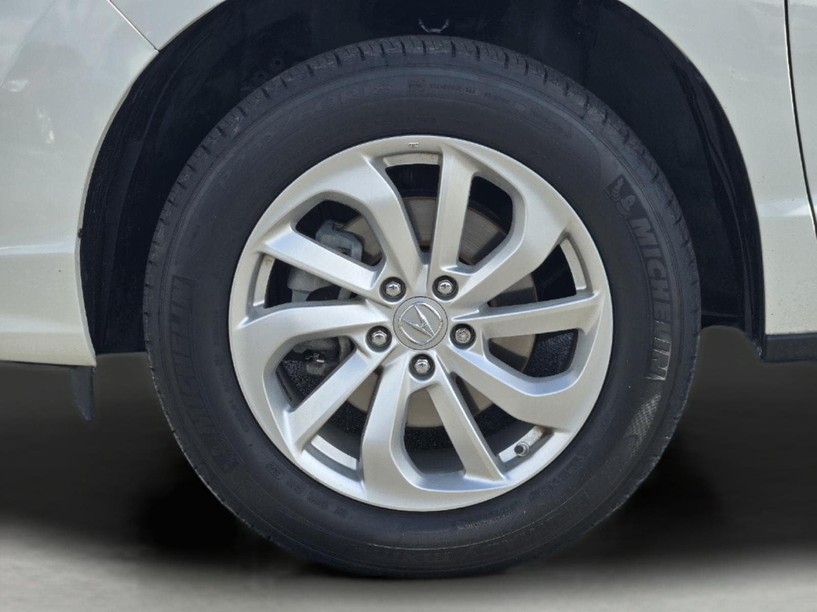 Used 2018 Acura RDX FWD image 11