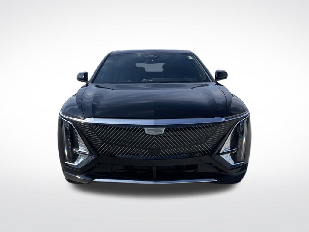 Certified 2024 Cadillac Lyriq Tech AWD/4WD image 8