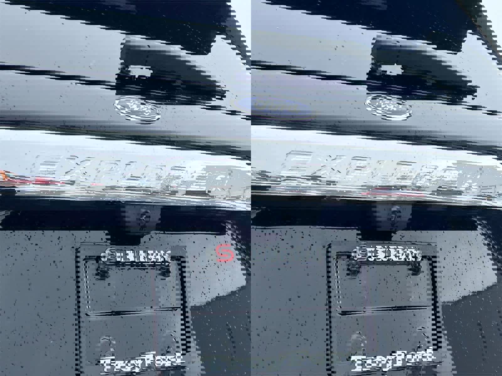 Used 2023 Ford Explorer XLT w/ Equipment Group 202A image 12