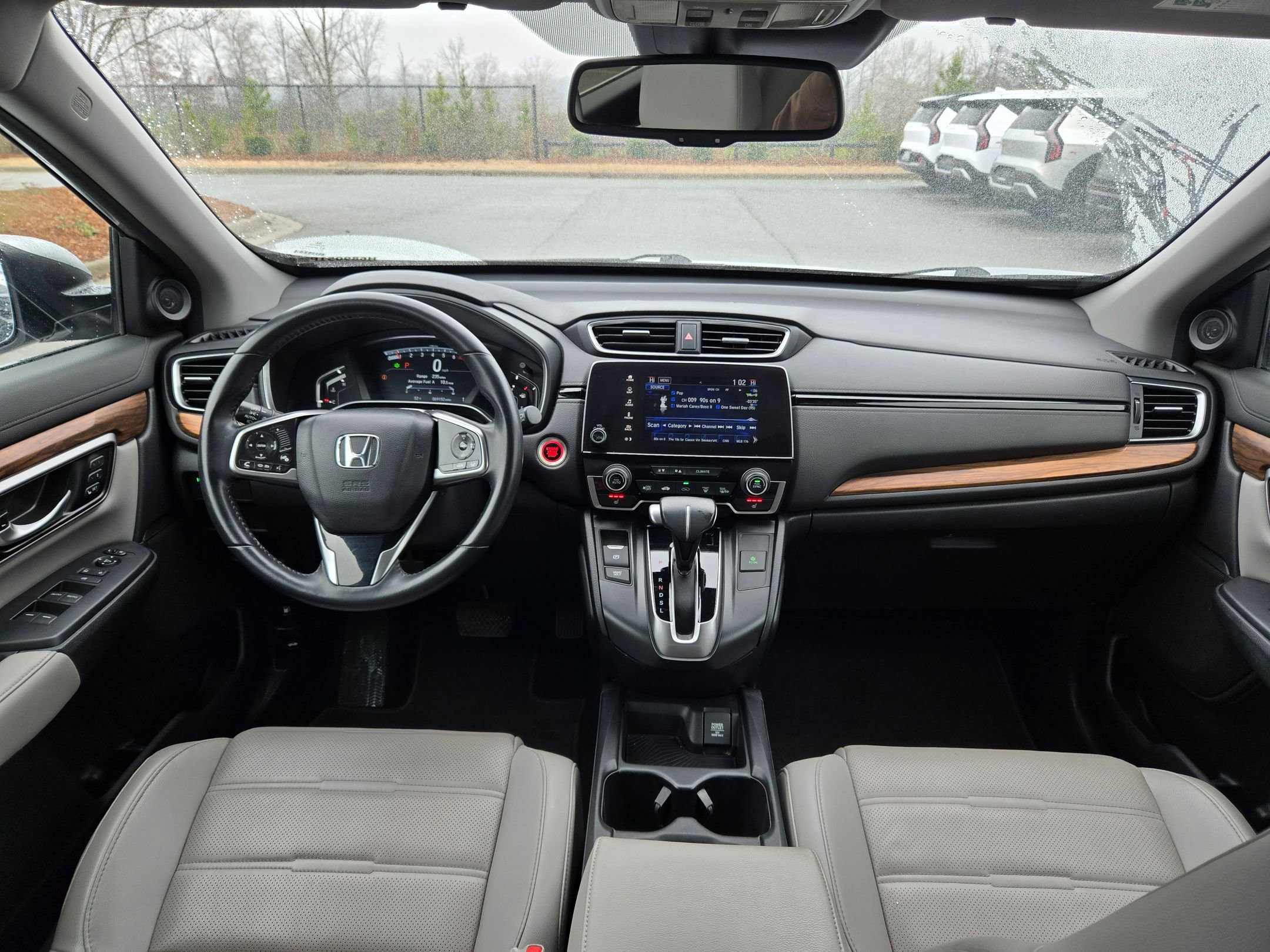 Used 2018 Honda CR-V Touring image 10