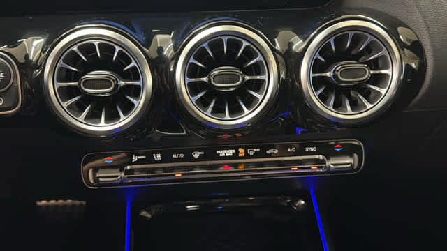 Certified 2026 Mercedes-Benz GLA 35 AMG 4MATIC image 22