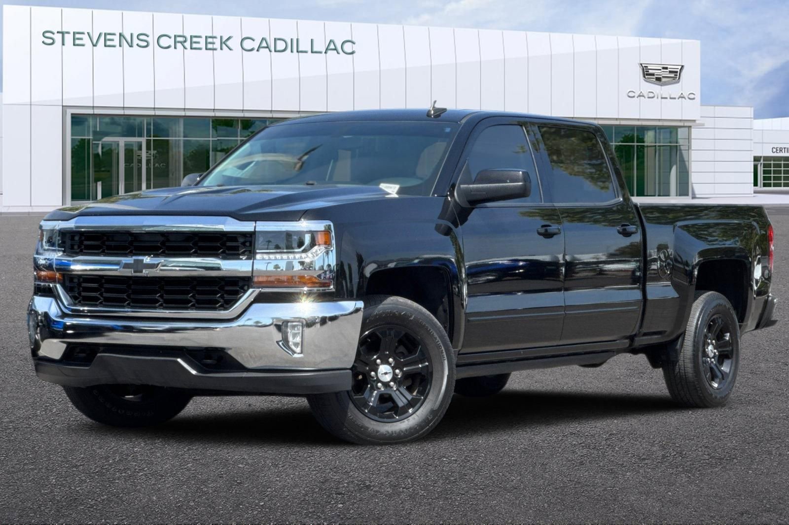 Used 2017 Chevrolet Silverado 1500 LT w/ All Star Edition AWD/4WD image 7