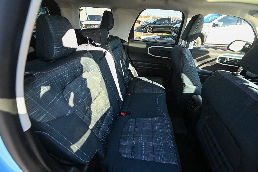 Used 2023 Ford Bronco Sport Heritage w/ Heritage Convenience Package image 28