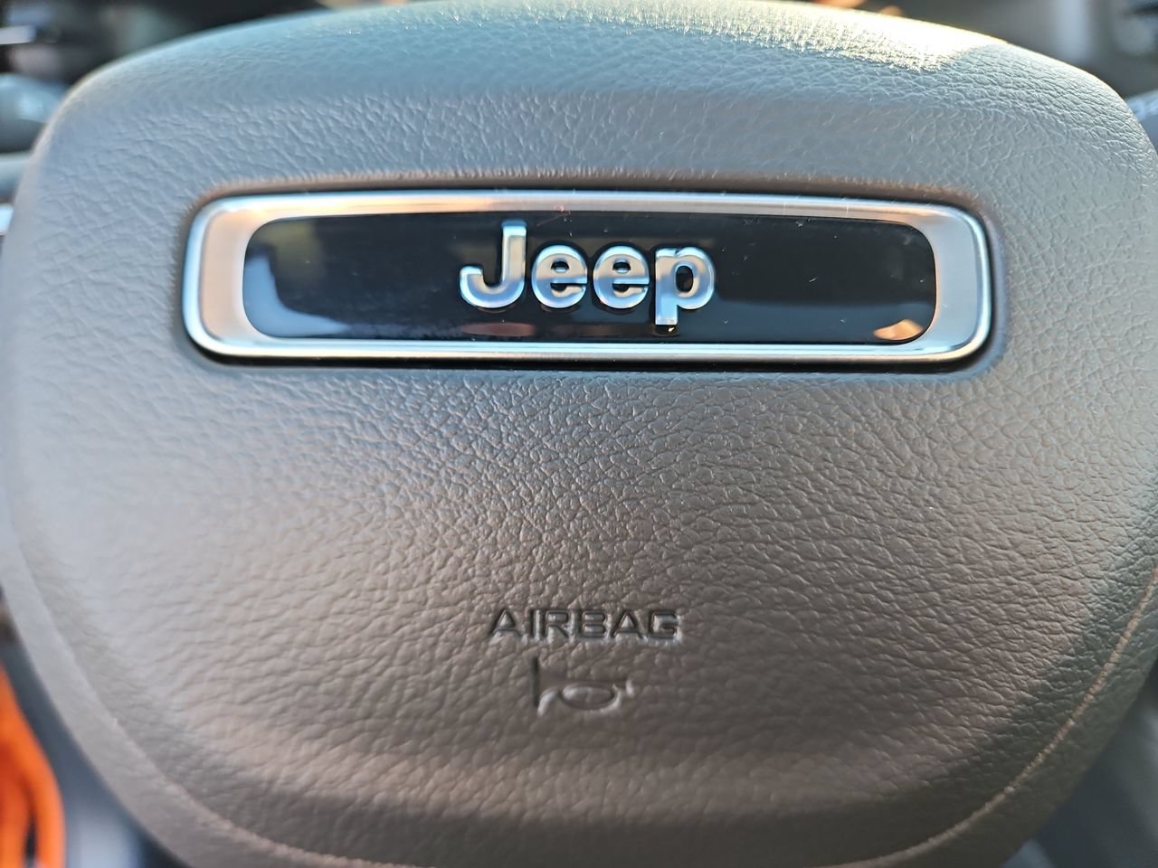 New 2026 Jeep Compass Latitude w/ Sun and Sound Group AWD/4WD image 22