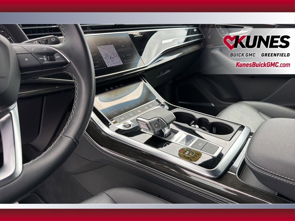 Used 2025 Audi Q7 3.0T Premium Plus image 22