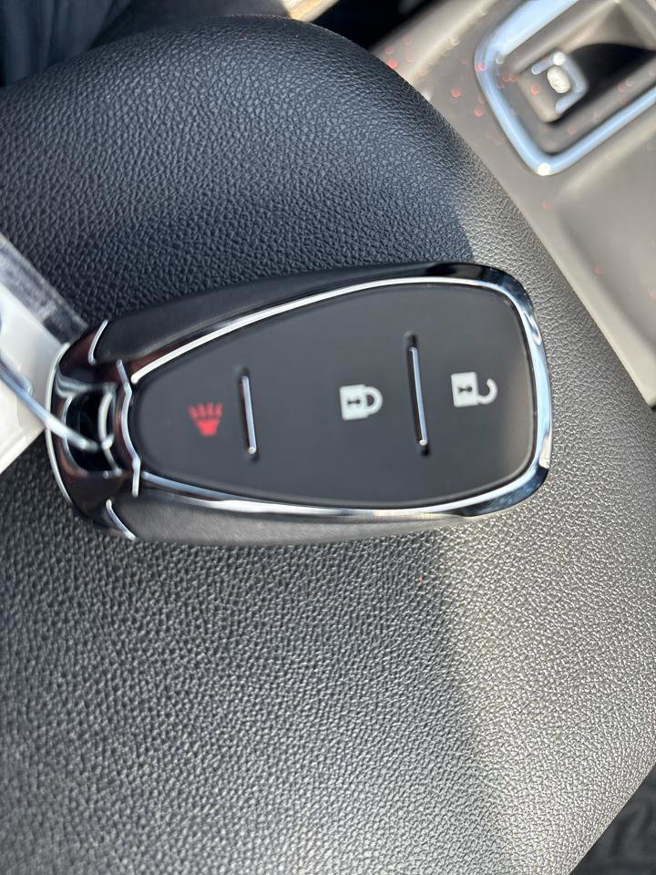 Used 2023 Chevrolet Equinox LT image 19