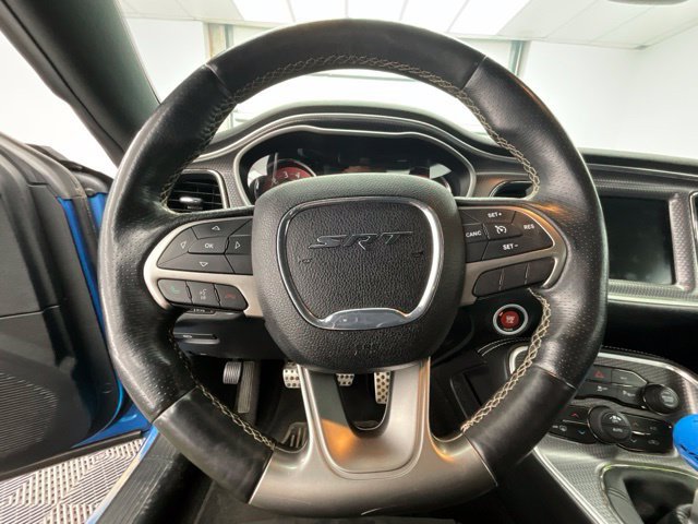 Used 2016 Dodge Challenger SRT Hellcat RWD image 9