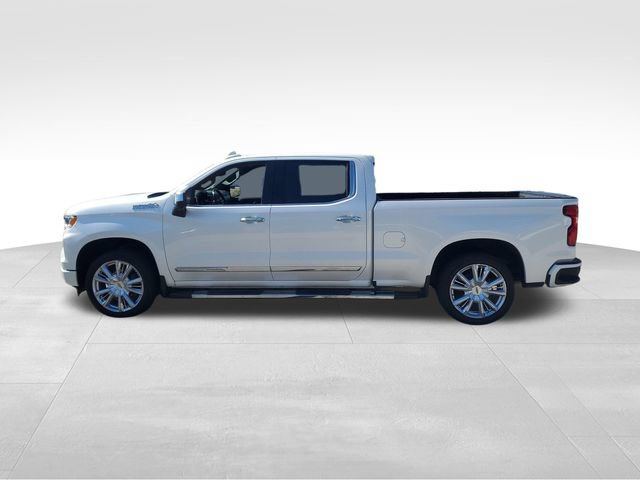 Used 2024 Chevrolet Silverado 1500 High Country w/ High Country Premium Package AWD/4WD image 7