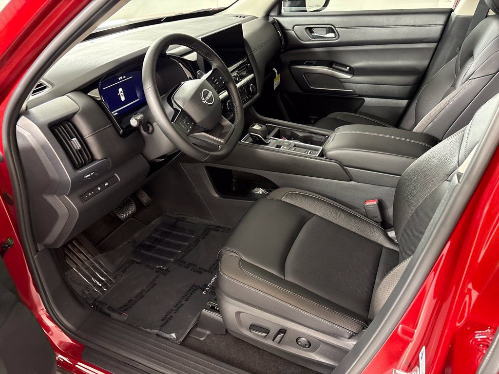 New 2026 Nissan Pathfinder SL FWD image 27