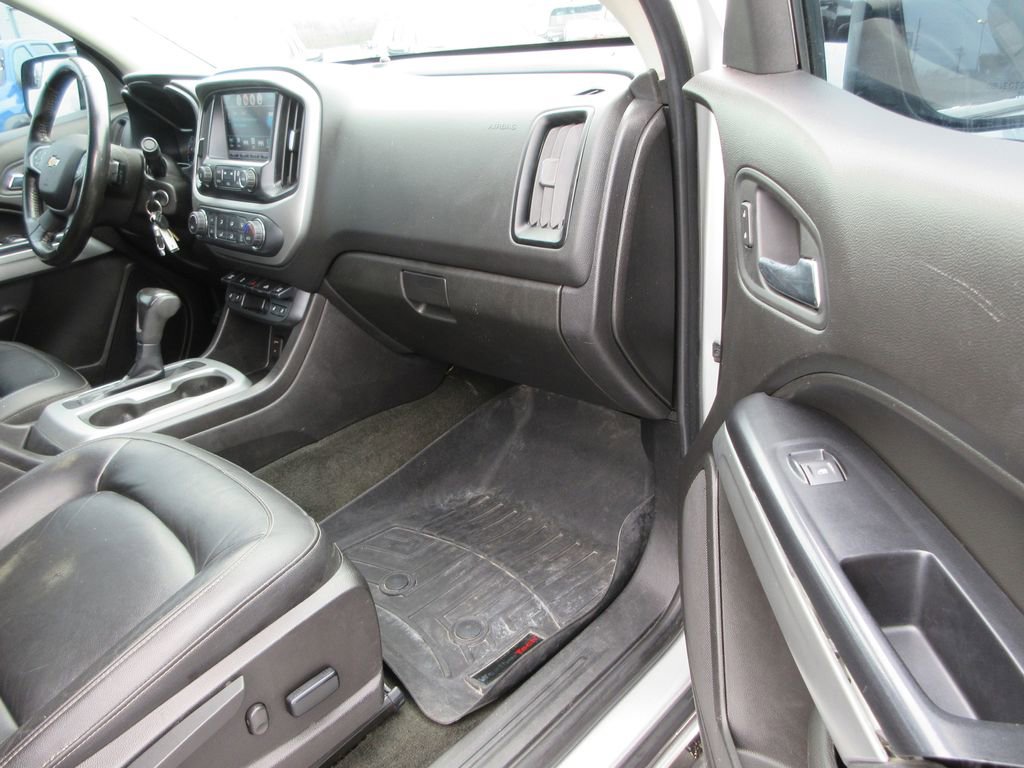 Used 2017 Chevrolet Colorado LT w/ Luxury Package, Chrome image 22
