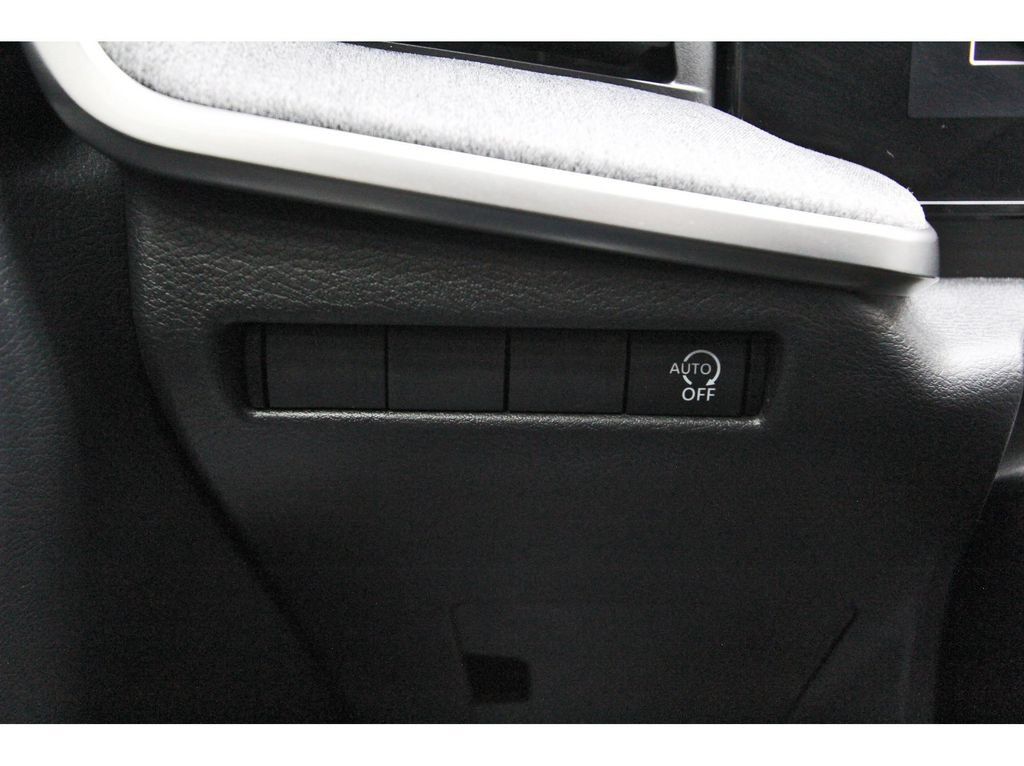 Certified 2026 Nissan Kicks SV FWD image 22