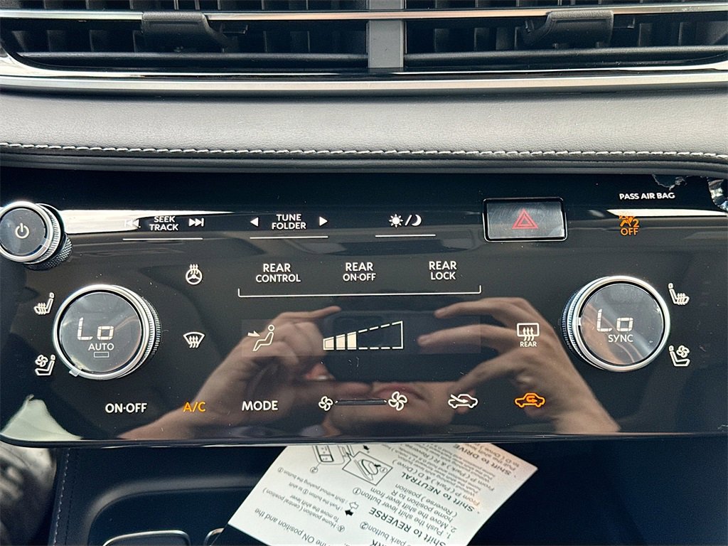 New 2026 INFINITI QX60 Luxe w/ Cargo Package image 16