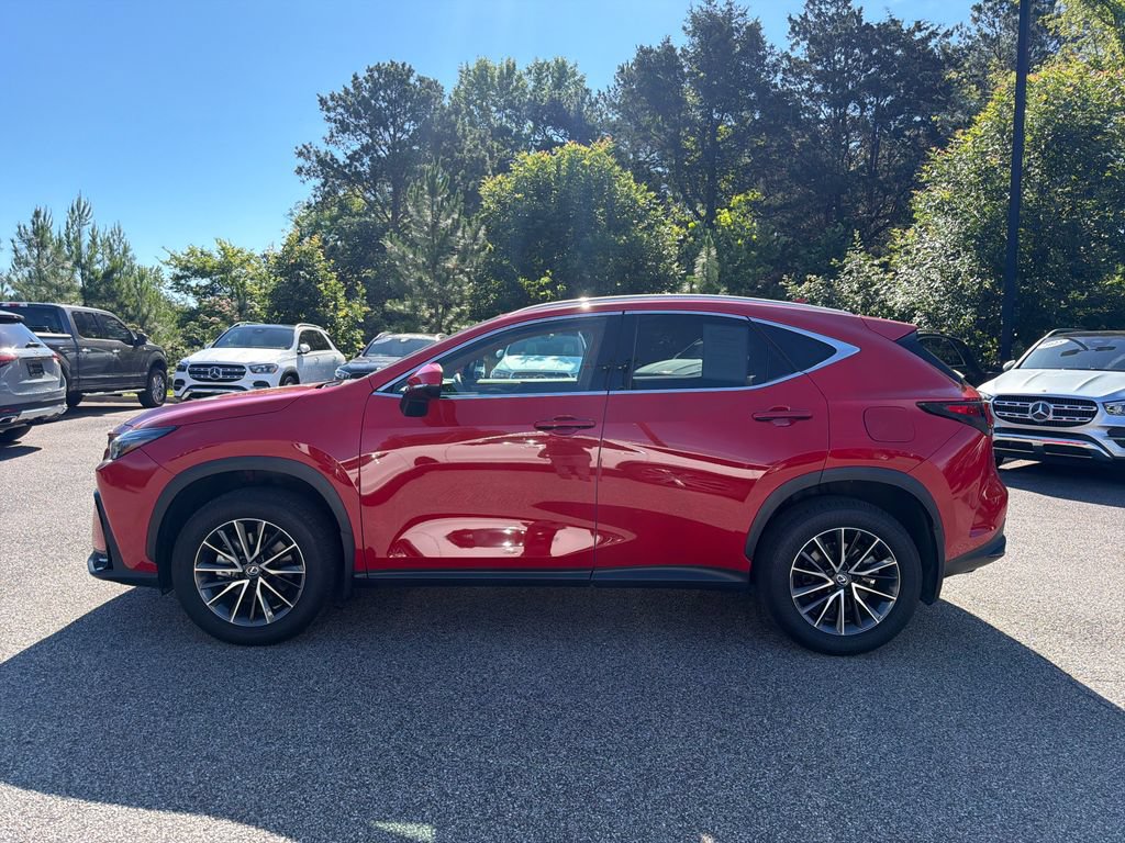 Used 2025 Lexus NX 250 FWD w/ Cold Area Package image 7