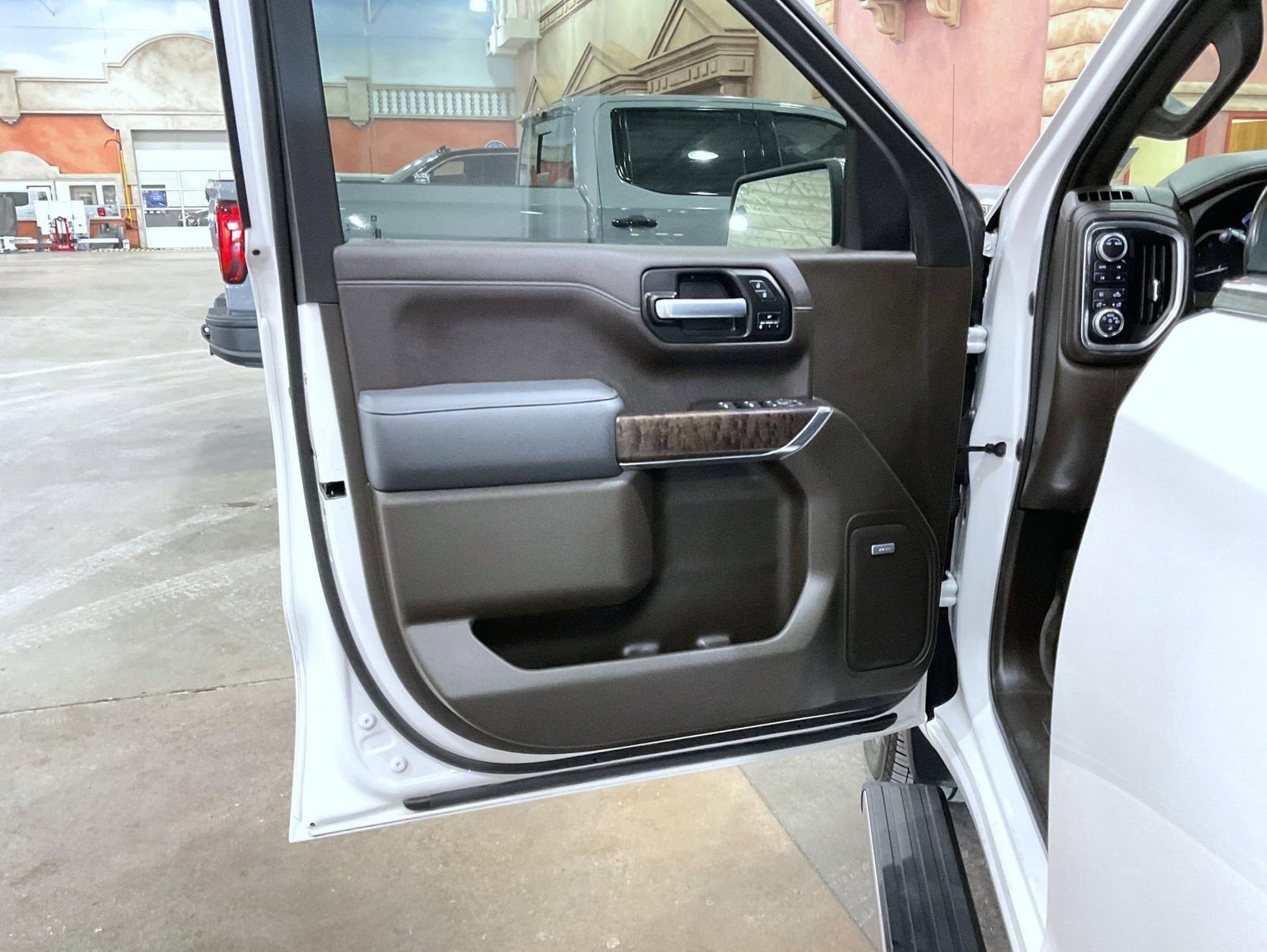 Certified 2021 GMC Sierra 1500 Denali w/ Denali Ultimate Package image 9