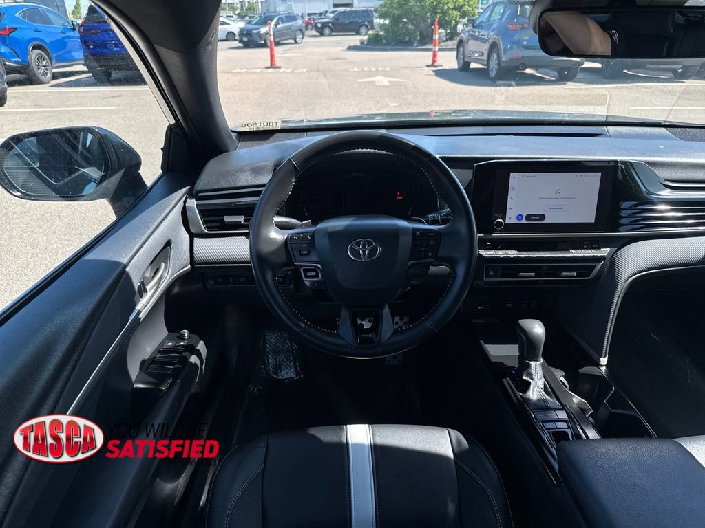 Used 2025 Toyota Camry SE w/ Convenience Package AWD/4WD image 11