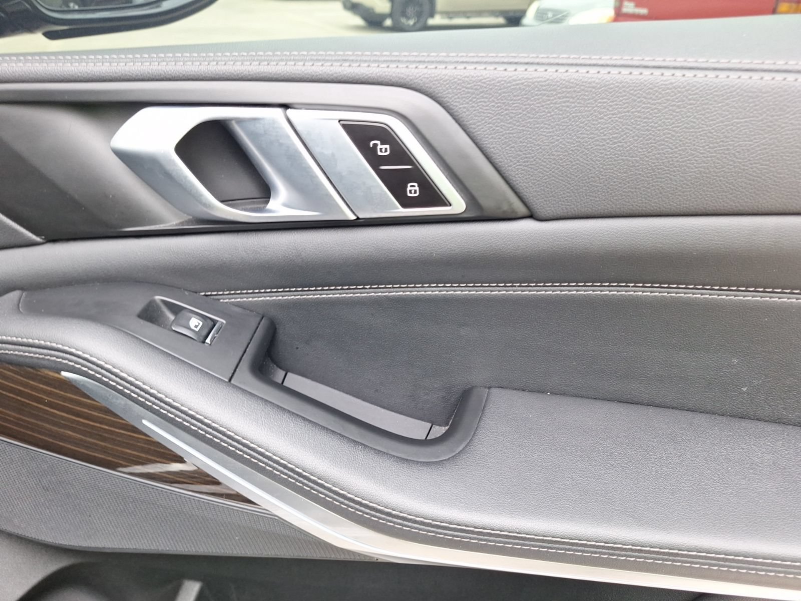 Used 2023 BMW X5 xDrive45e AWD/4WD image 40