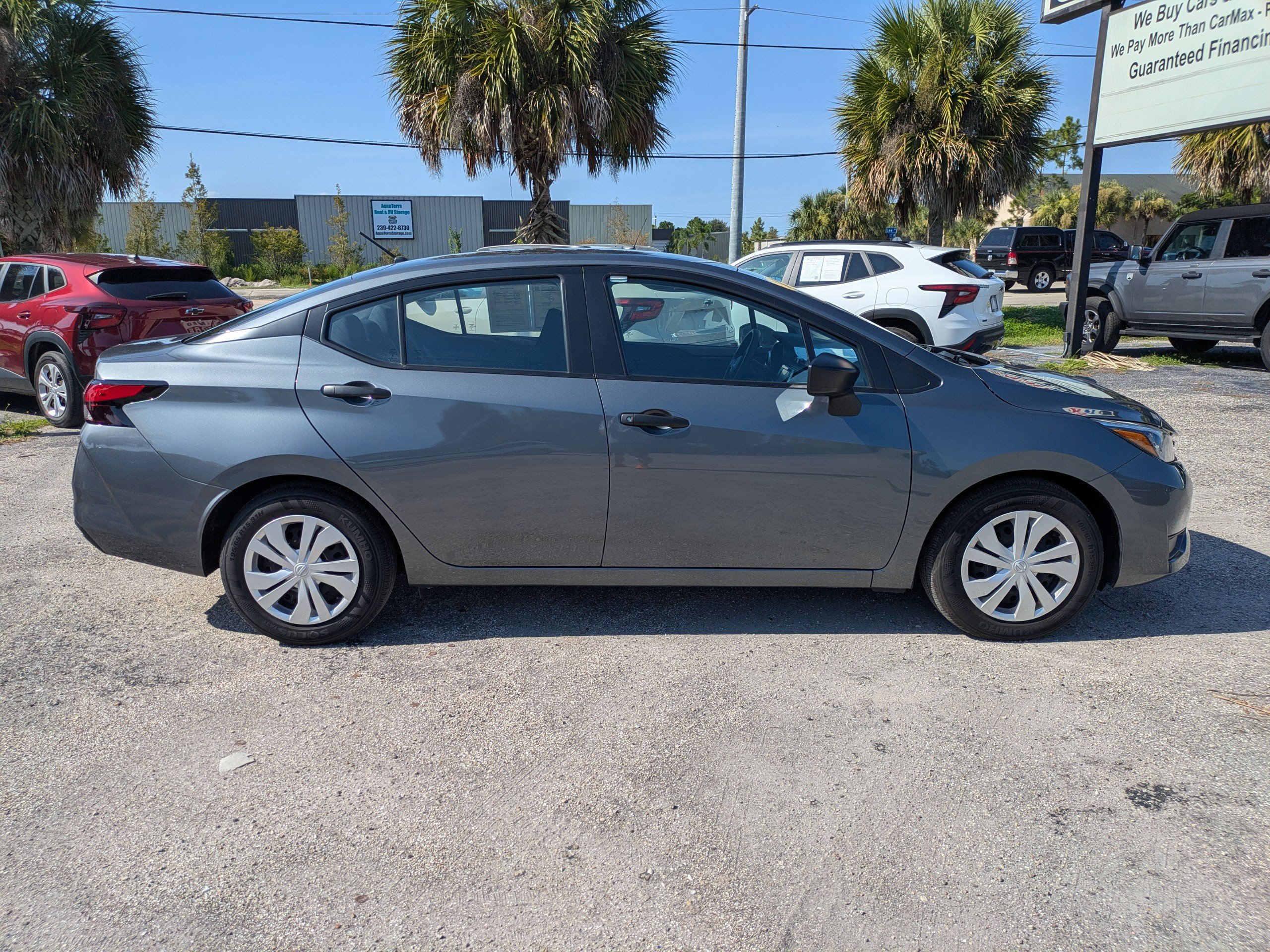 Used 2025 Nissan Versa S w/ Trunk Package FWD image 3
