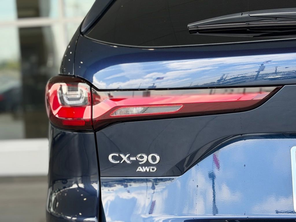 Used 2025 MAZDA CX-90 Plug-In Hybrid w/Premium Sport image 11