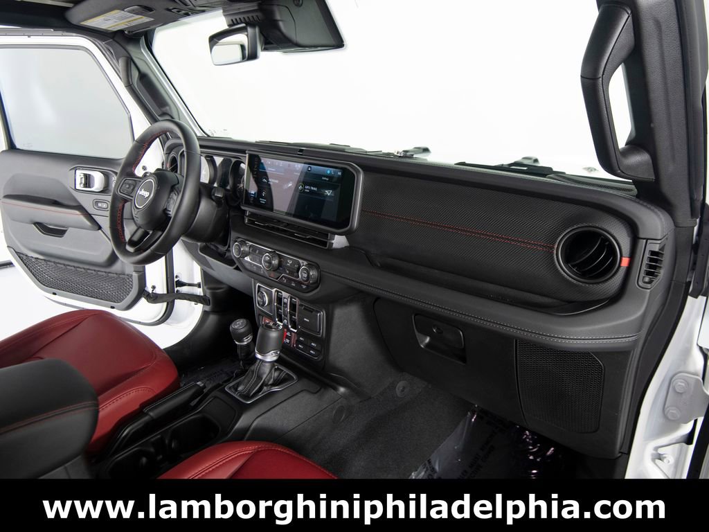 Used 2024 Jeep Wrangler Rubicon 392 image 25