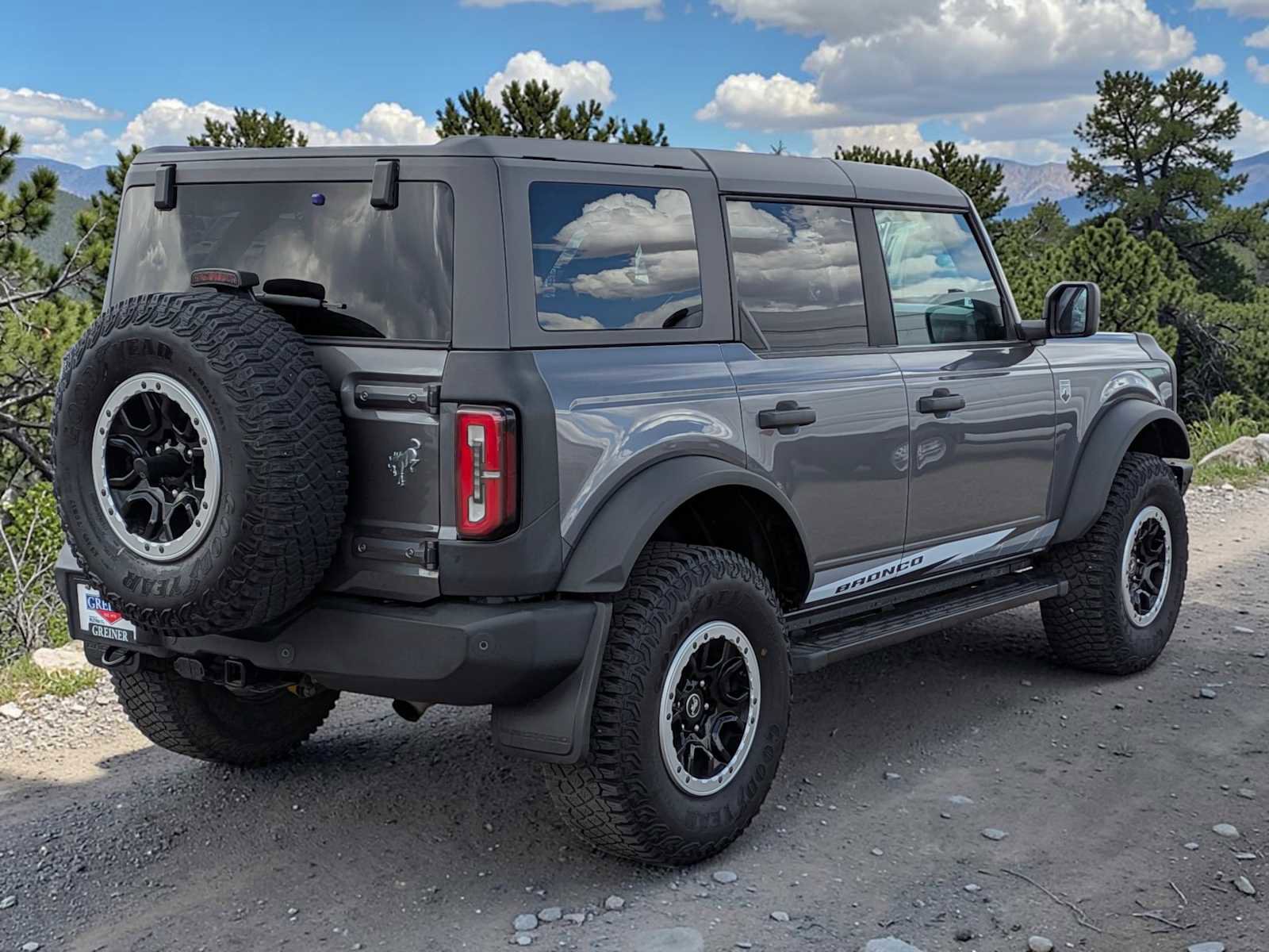 Used 2021 Ford Bronco Big Bend w/ Sasquatch Package AWD/4WD image 6
