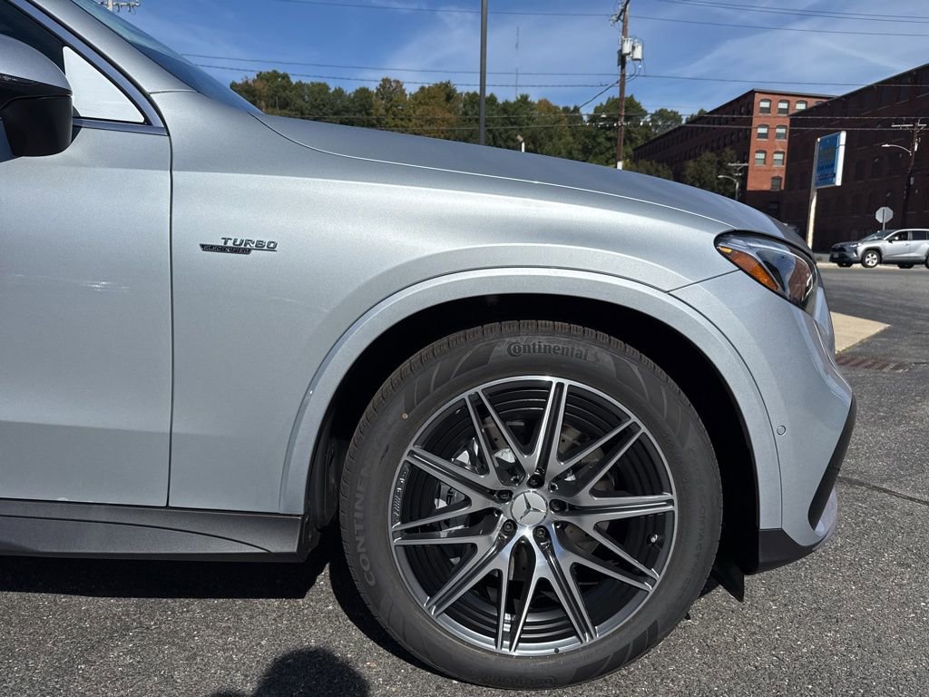 New 2026 Mercedes-Benz GLC 43 AMG 4MATIC Coupe image 9