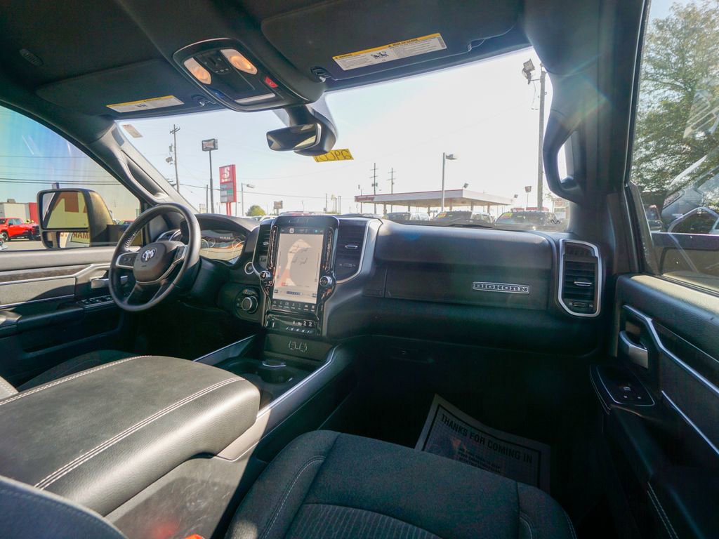 Used 2024 RAM 2500 Big Horn w/ Night Edition image 28