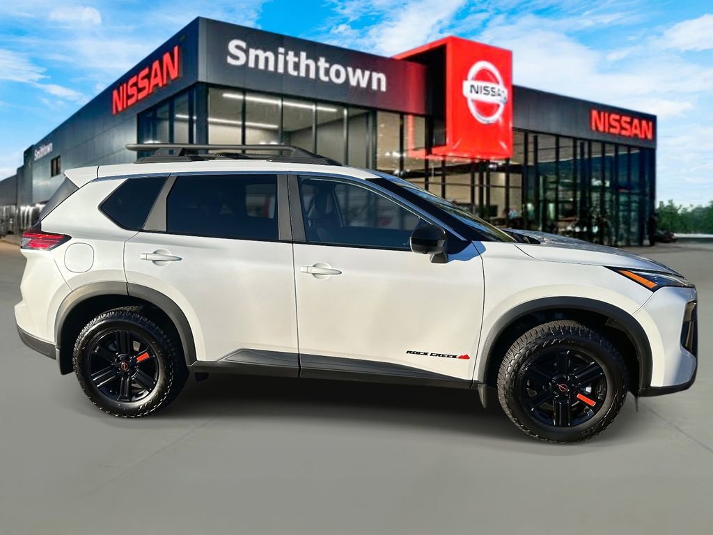 Certified 2025 Nissan Rogue SV image 6