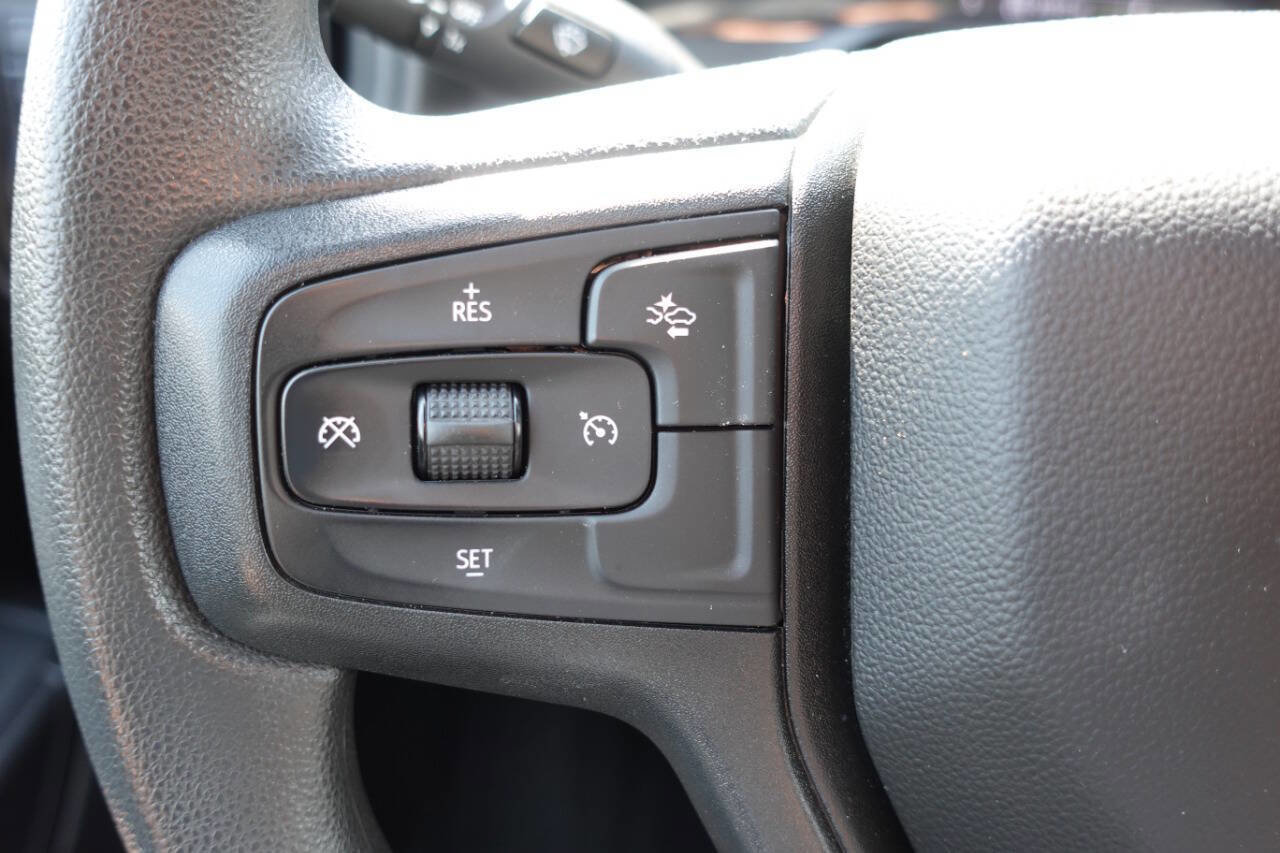 Used 2025 Chevrolet Silverado 2500 Custom w/ Custom Convenience Package AWD/4WD image 47