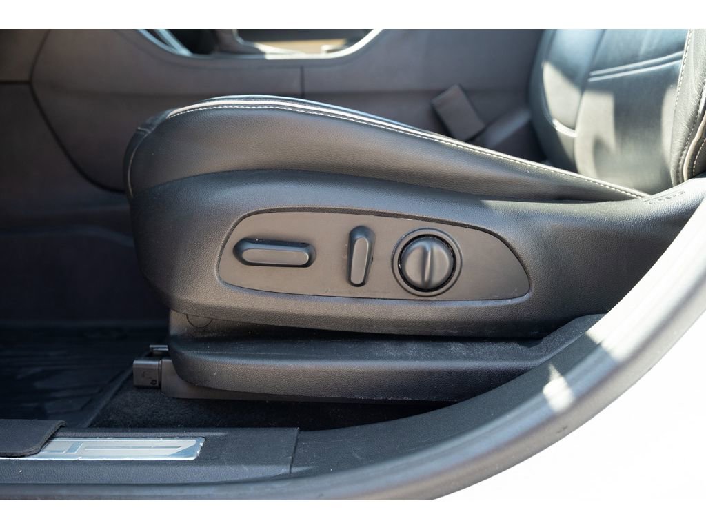 Used 2018 GMC Acadia Denali w/ Technology Package image 15