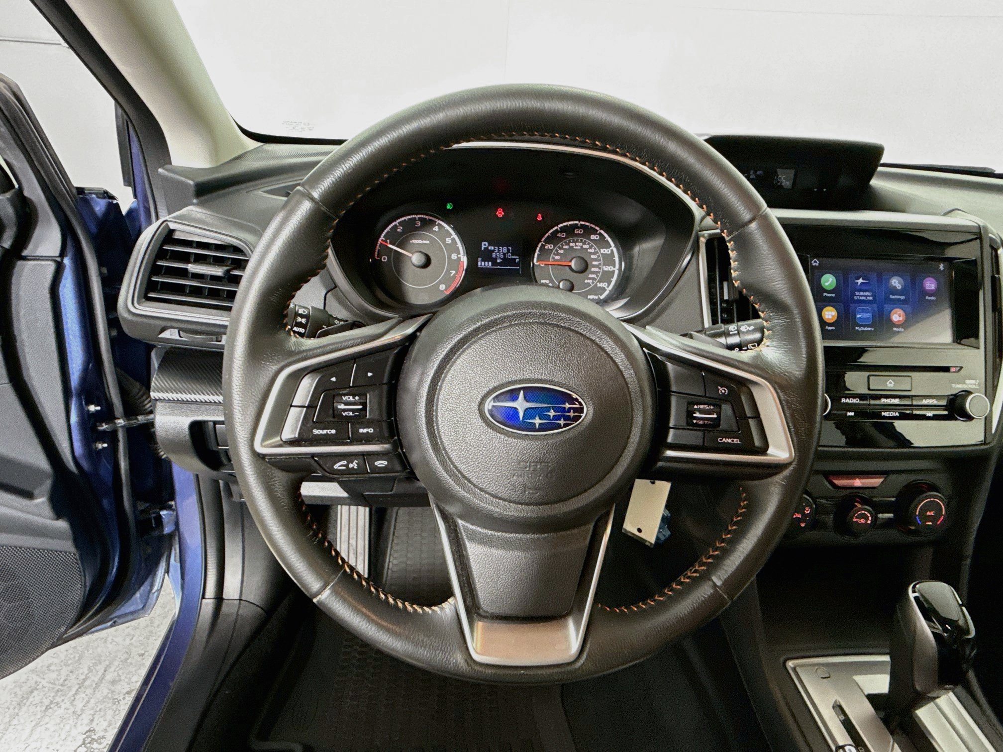 Used 2019 Subaru Crosstrek 2.0i Premium AWD/4WD image 11