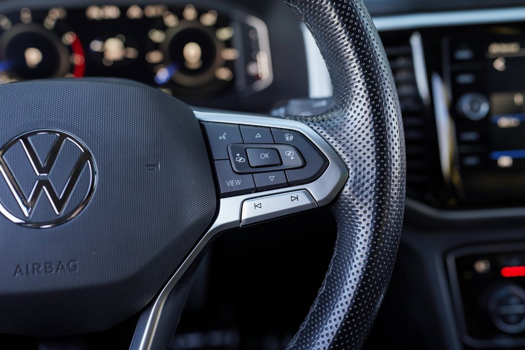 Used 2022 Volkswagen Atlas SEL Premium image 31