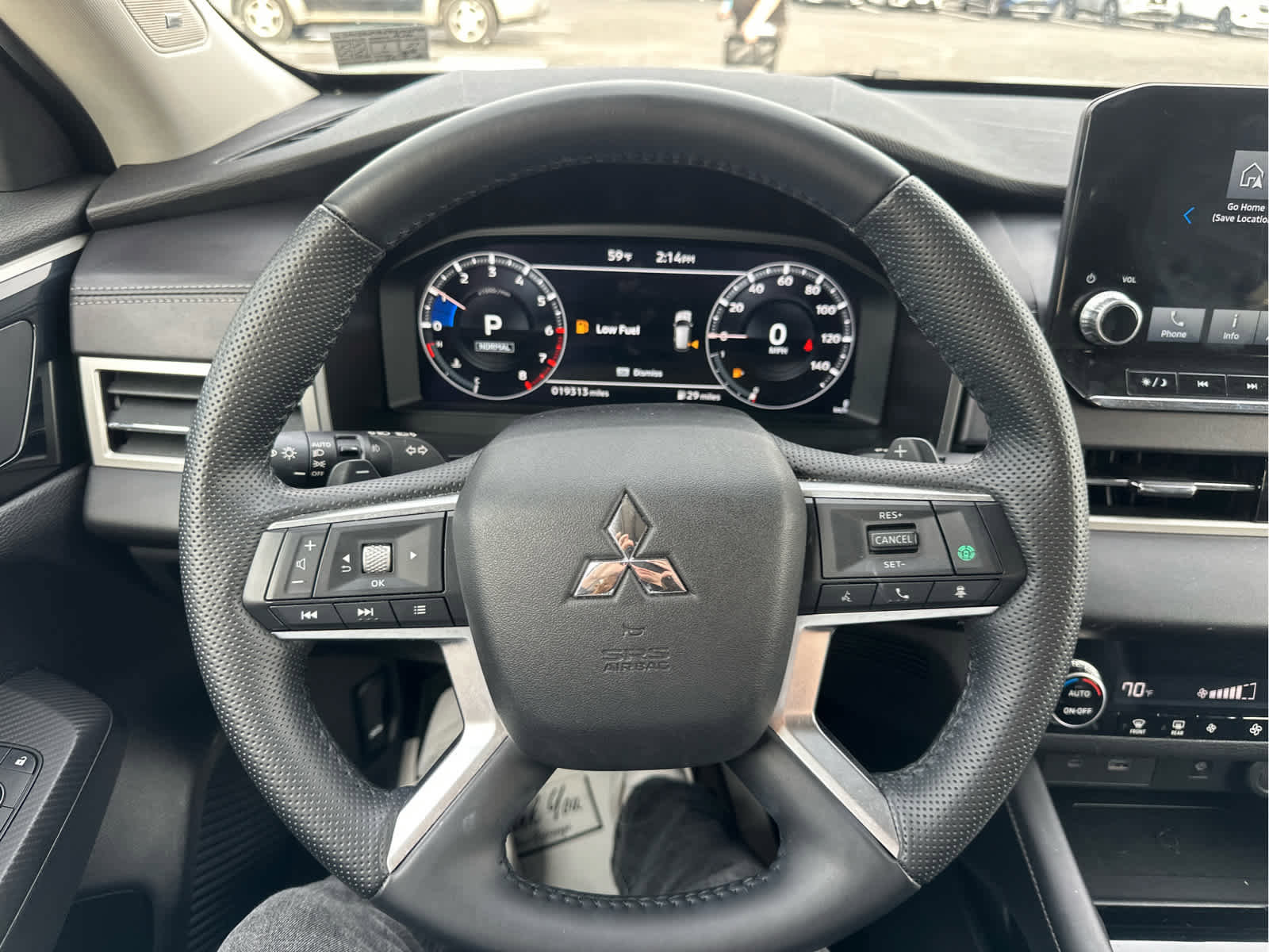 Used 2024 Mitsubishi Outlander SE image 23