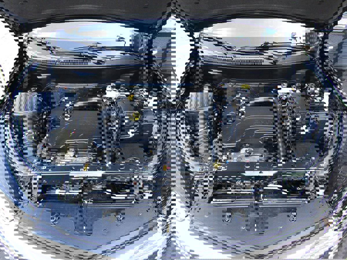 Used 2023 Chevrolet Equinox LT image 39