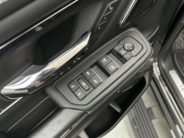 Used 2025 RAM 1500 Limited image 19