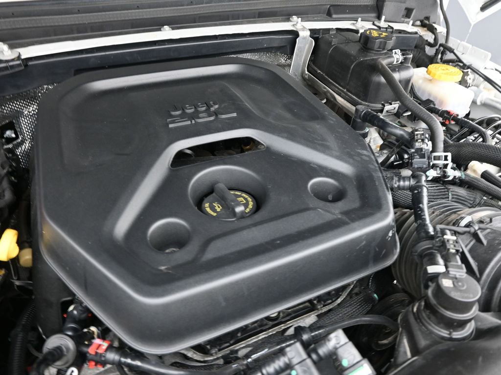 Used 2024 Jeep Wrangler Sport S image 9