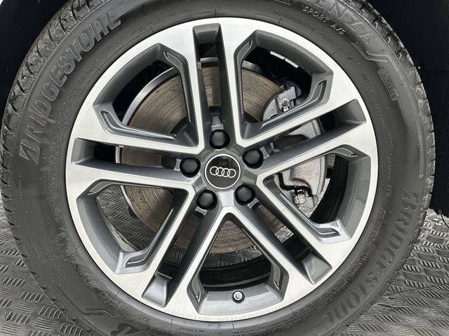 Used 2025 Audi Q5 Premium w/ Convenience Package AWD/4WD image 10