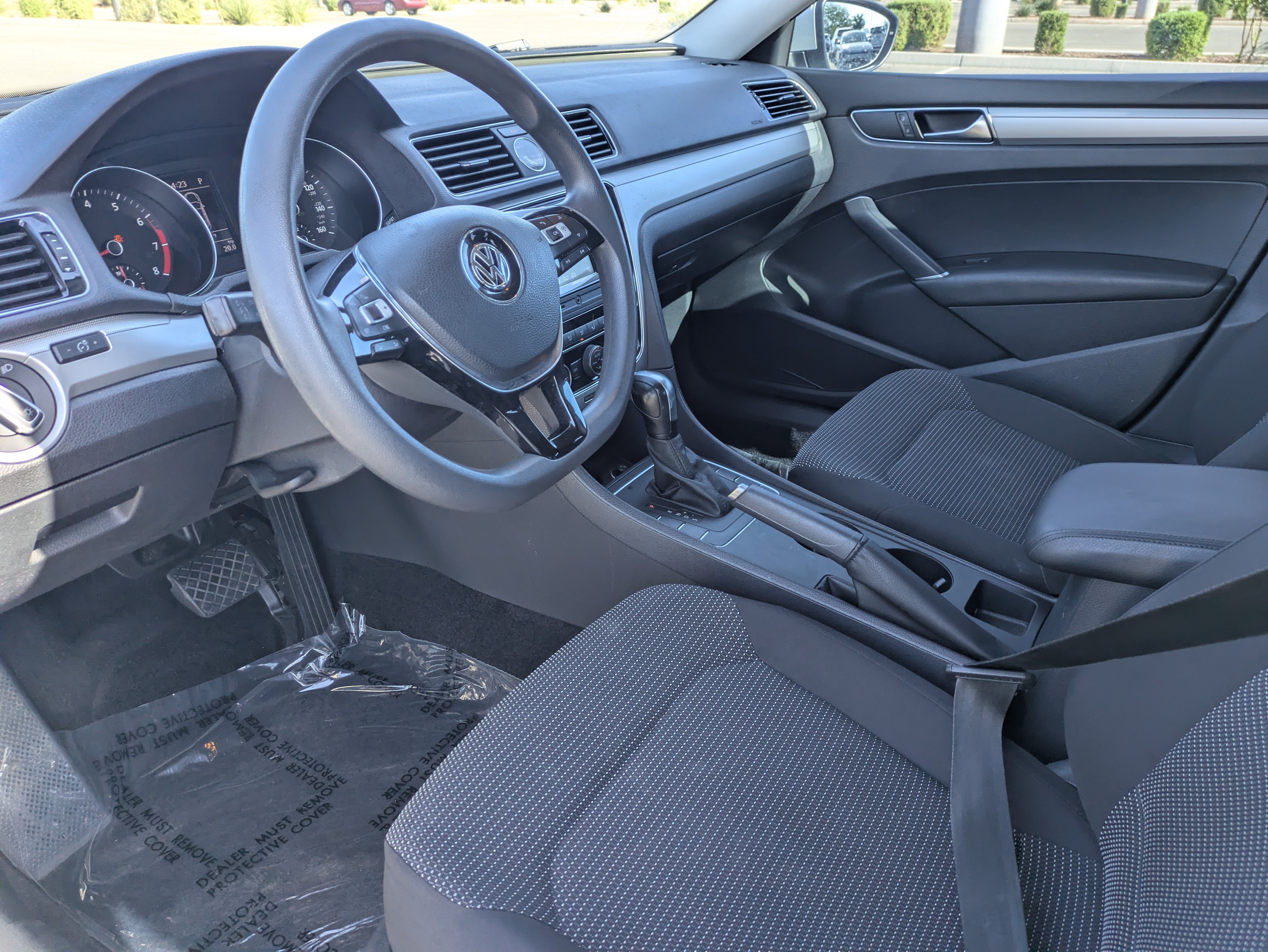 Used 2017 Volkswagen Passat 1.8T S FWD image 23