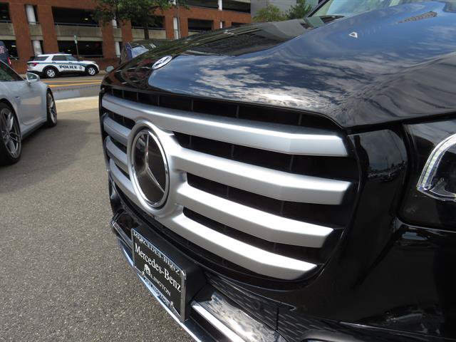 Certified 2024 Mercedes-Benz GLS 580 4MATIC image 21