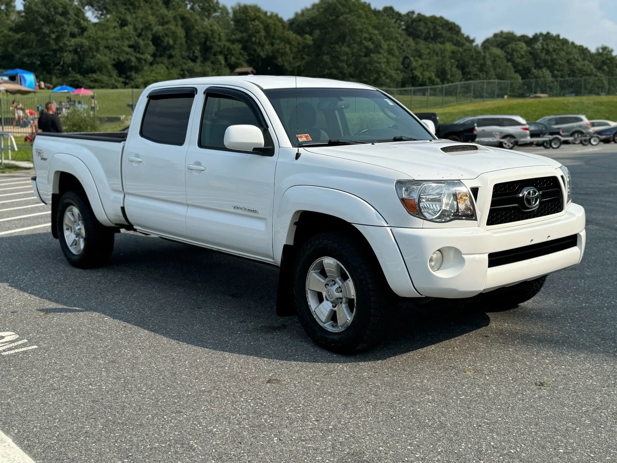 Used 2011 Toyota Tacoma 4x4 Double Cab image 8