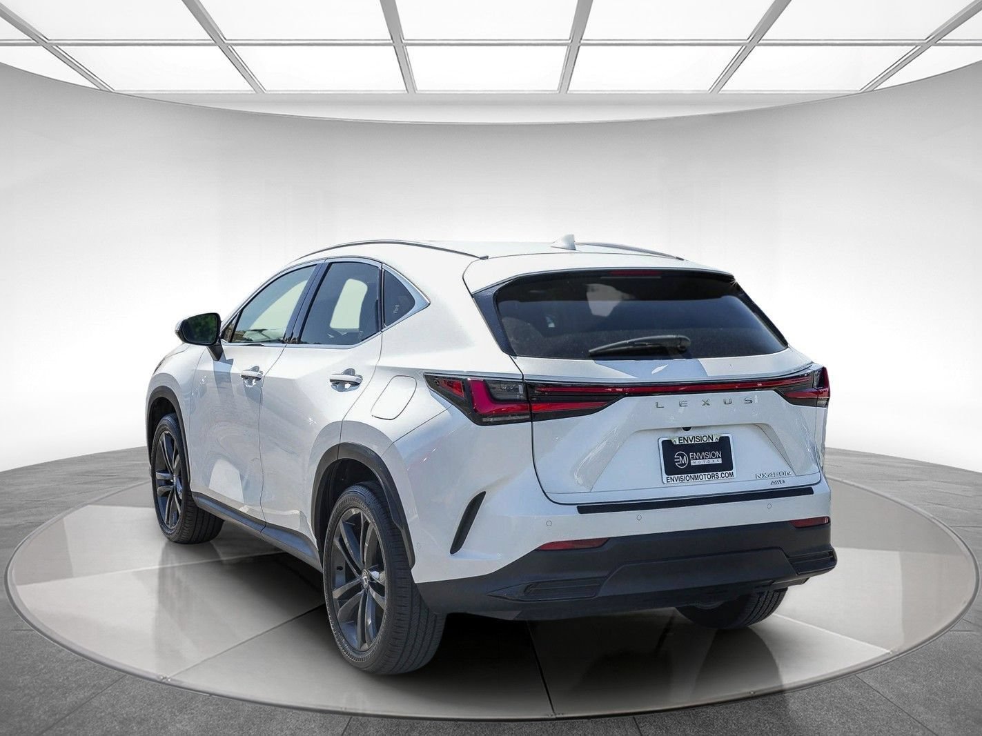 Used 2025 Lexus NX 450h+ AWD w/ Towing Package (2000 Lbs) image 2