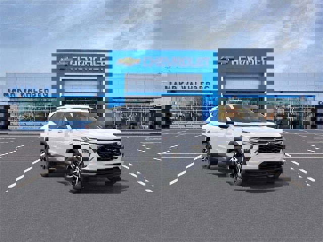 New 2025 Chevrolet Trax RS image 1