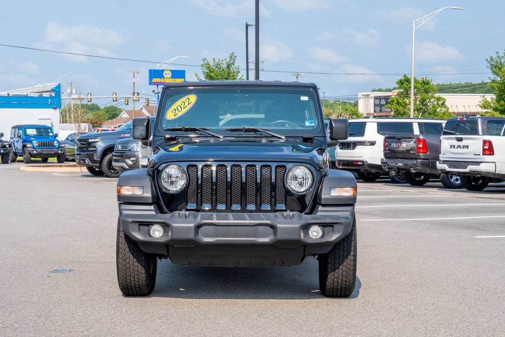 Used 2022 Jeep Wrangler Unlimited Sport AWD/4WD image 2