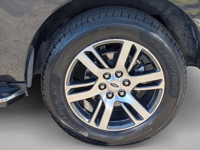 Certified 2023 Ford Expedition Limited image 25