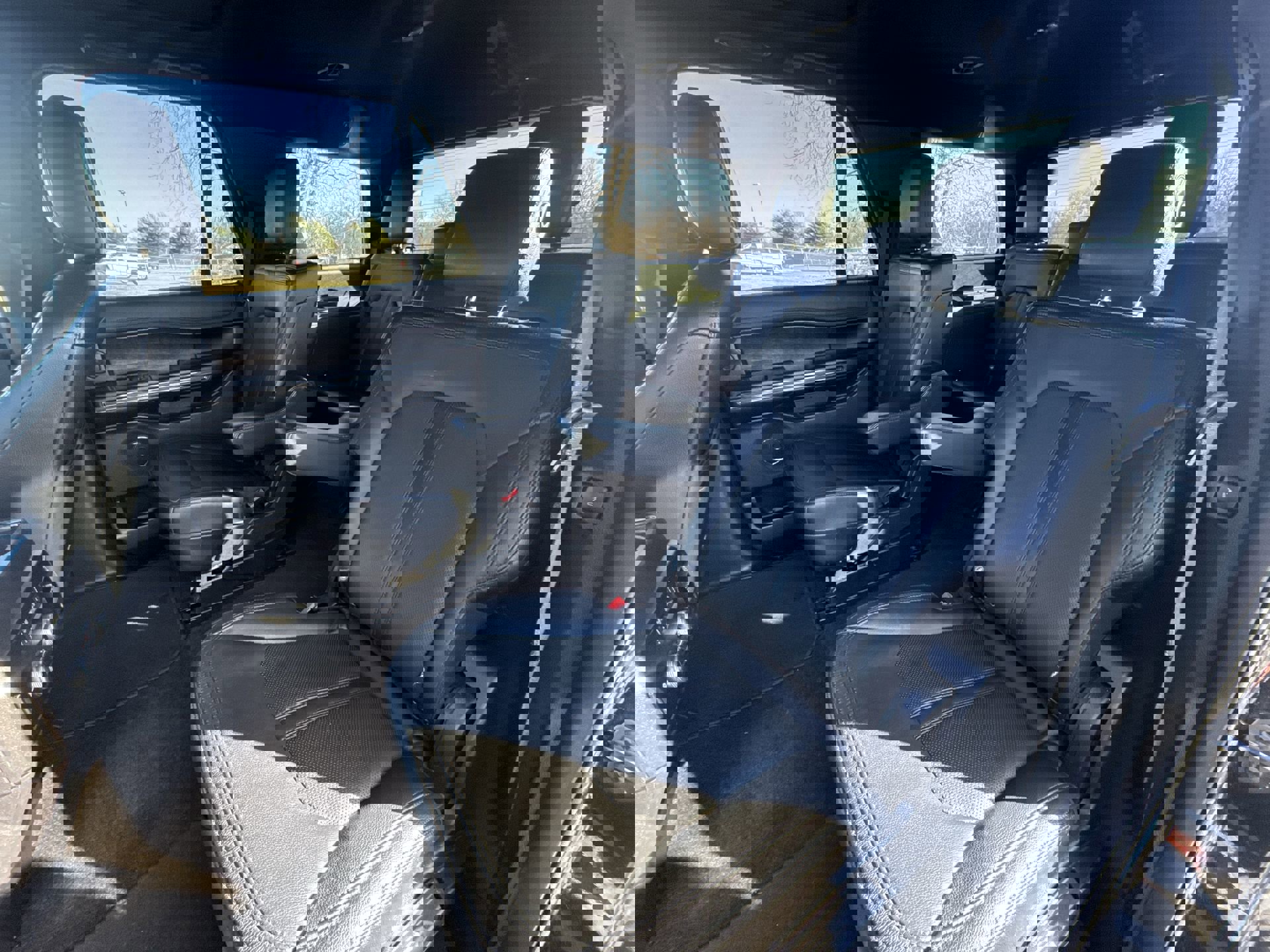 Used 2019 Ford Expedition Limited w/ Equipment Group 301A image 23