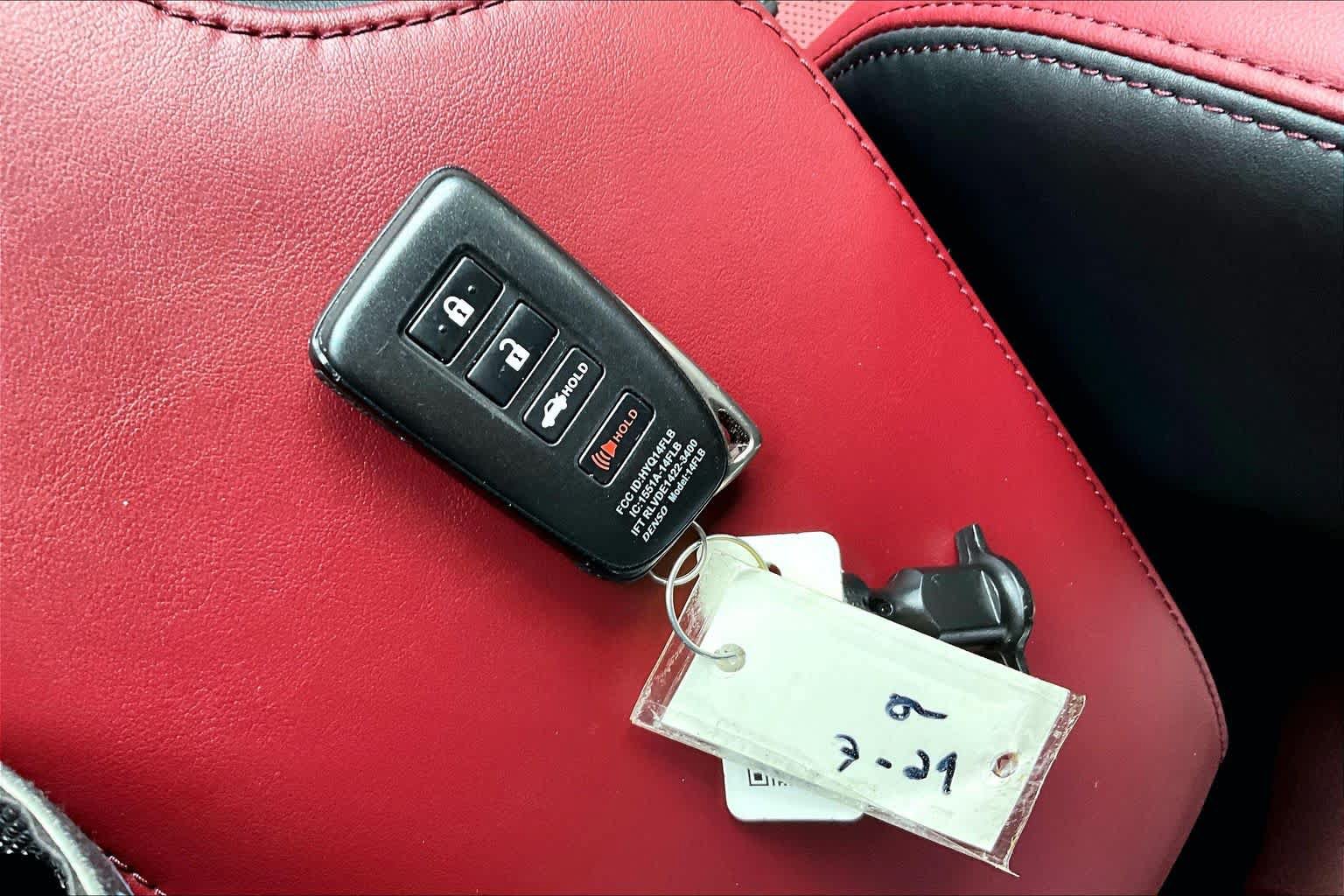 Used 2025 Lexus IS 300 w/ Premium Package RWD image 15