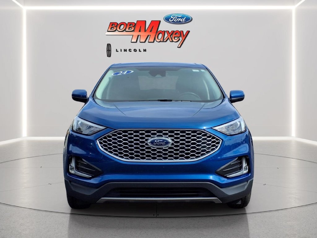 Used 2024 Ford Edge SEL w/ Convenience Package AWD/4WD image 2