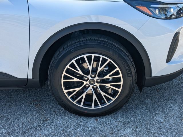New 2025 Ford Escape SE w/ PHEV Premium Package FWD image 20