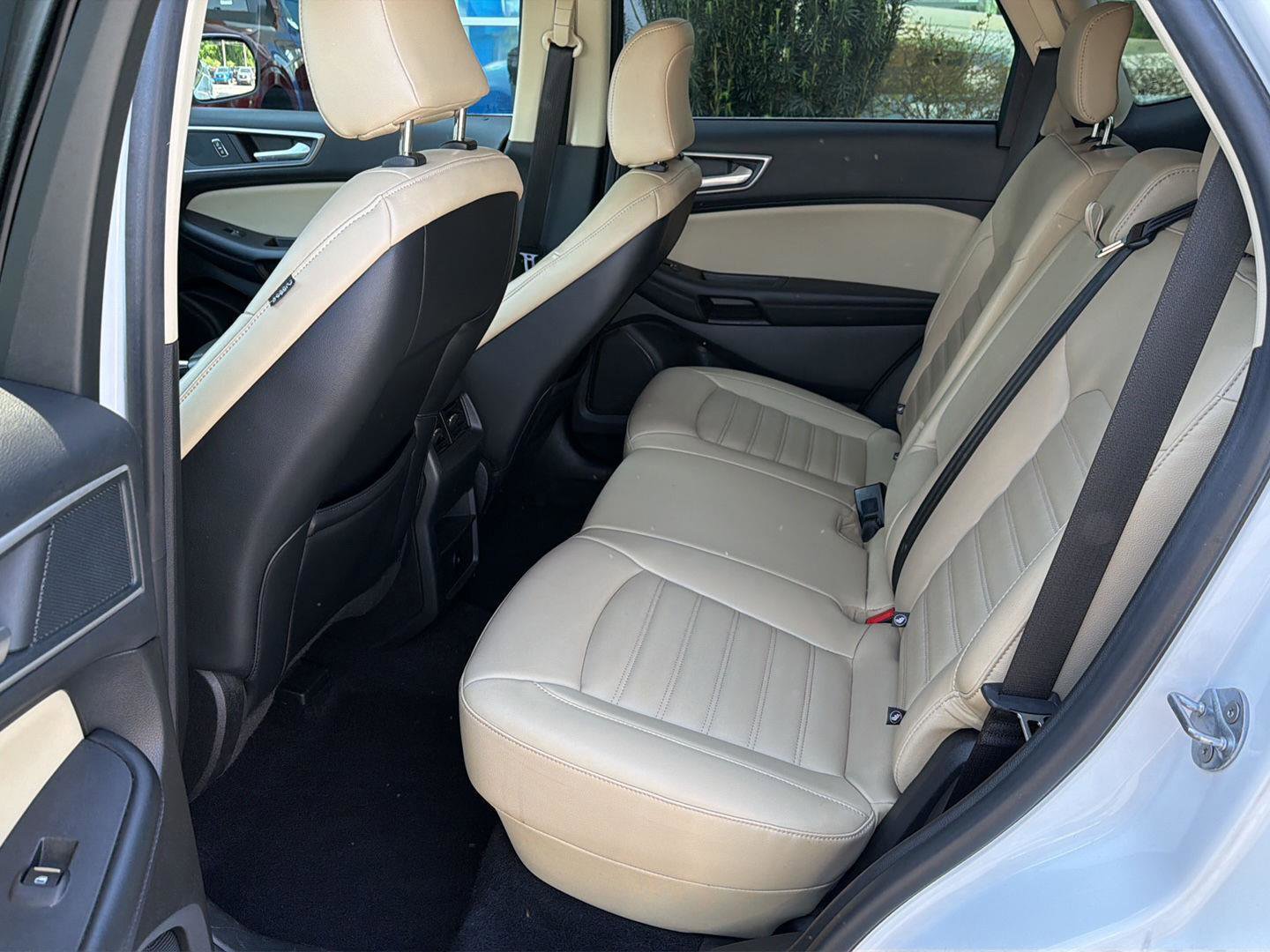 Certified 2024 Ford Edge SEL AWD/4WD image 10